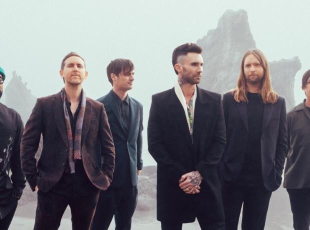 MAROON 5 KUNNIOITTAA MANAGERINSA MUISTOA UUDELLA ALBUMILLA